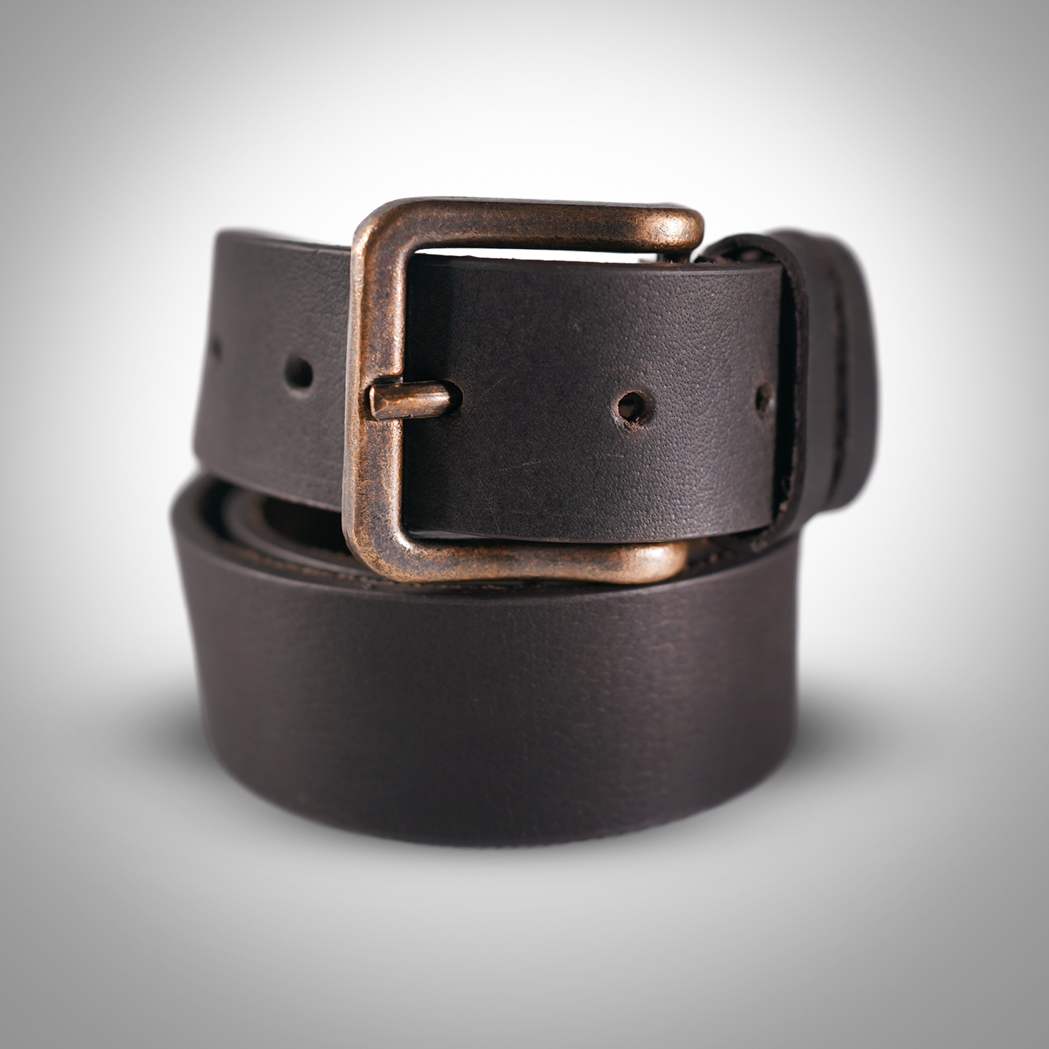 The Frontier Premium Cowhide Belt - Rugged Style, Copper Accent
