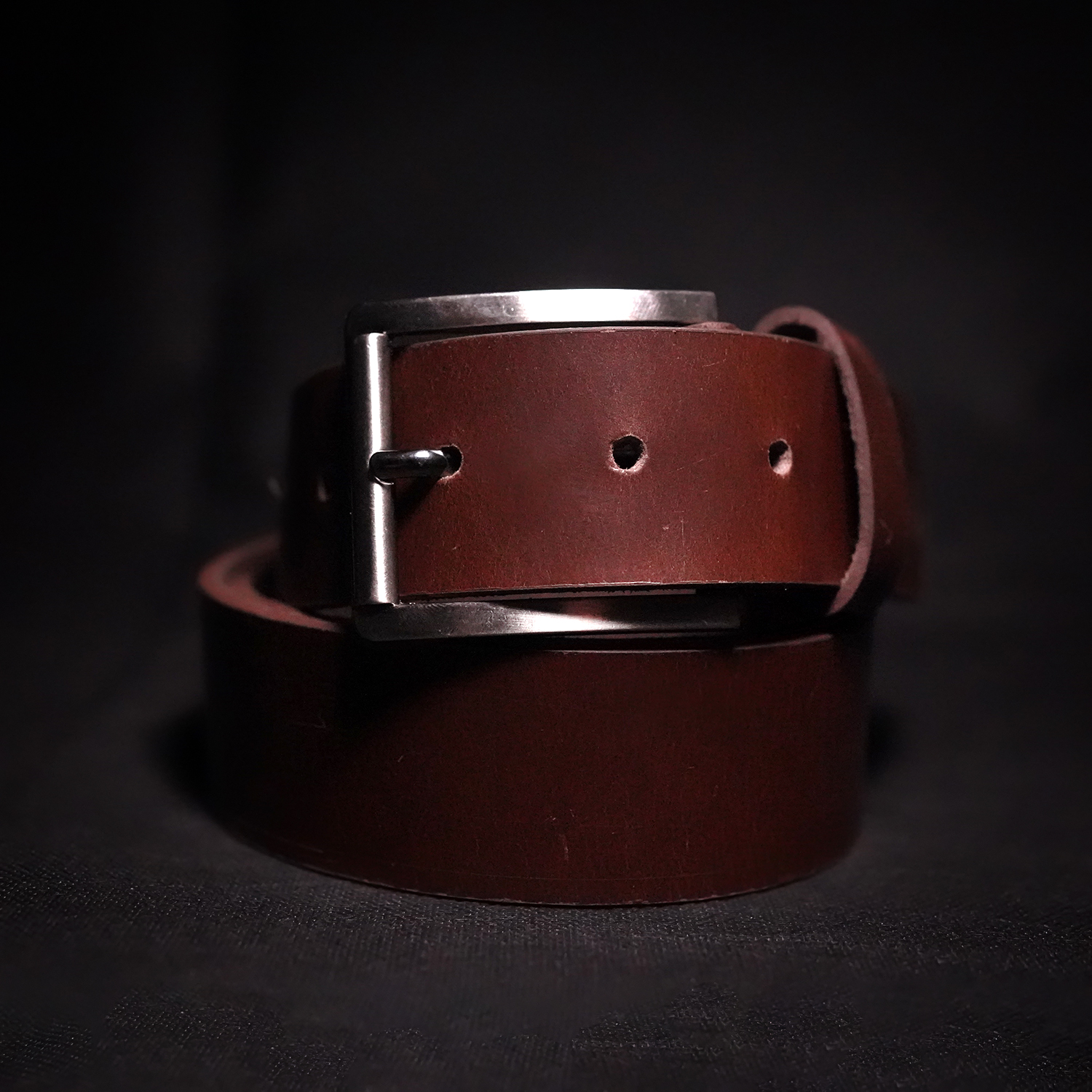 Premium Full-Grain Leather Belt – Classic Brown with Gunmetal Buckle